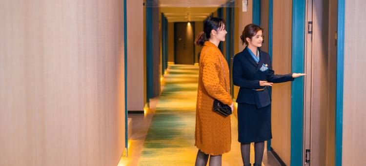 智涵欢朋酒店(喀什民族特色美食街国际会展中心店)图片