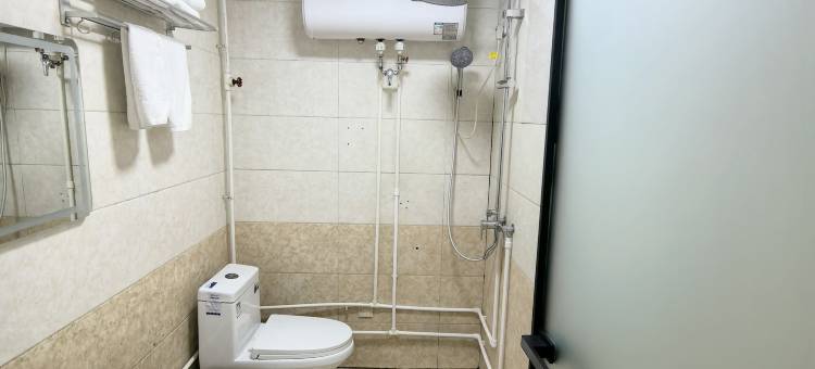 屿一酒店(顺平县方通众美店)图片