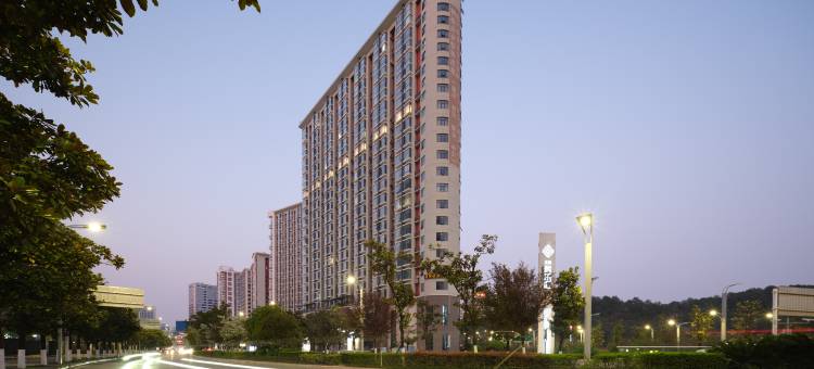 凯亚德酒店(贵阳龙洞堡机场砂之船奥特莱斯店)图片