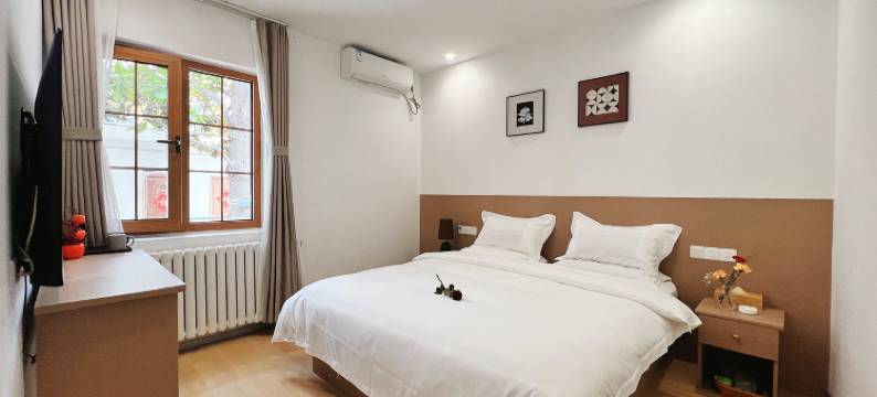 青岛十五号四合院民宿(台东步行街啤酒街店)图片