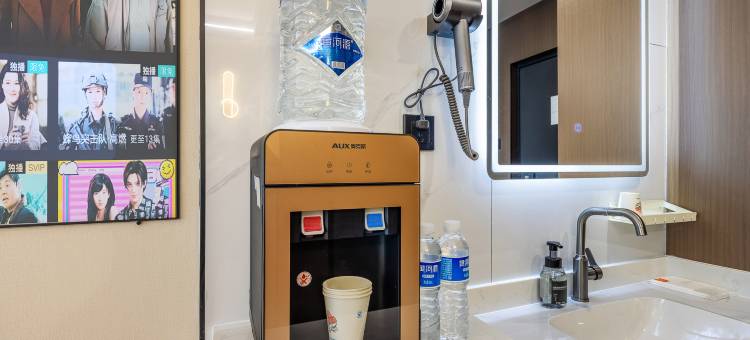 云景智选酒店(西关地铁站D出口张掖路商业街店)图片