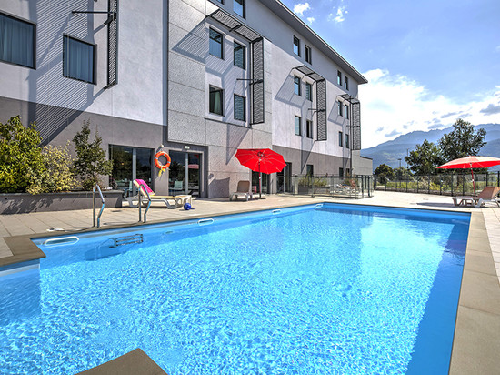 格勒诺布尔诺瓦莱舒适公寓城市酒店