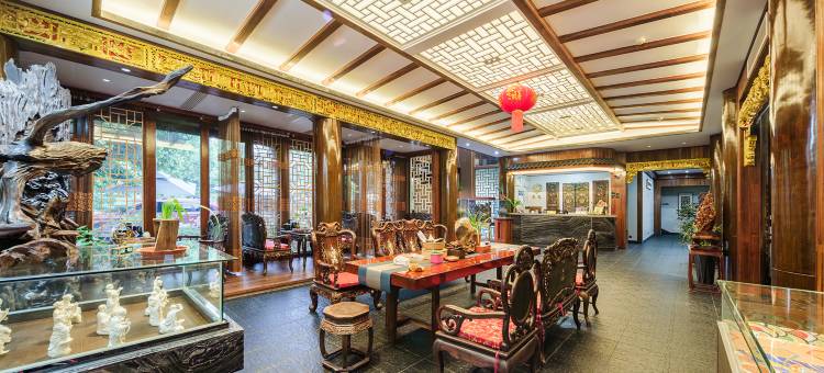花筑·吴专房Wu's Heritage博物馆美宿(峨眉山高铁站店)图片