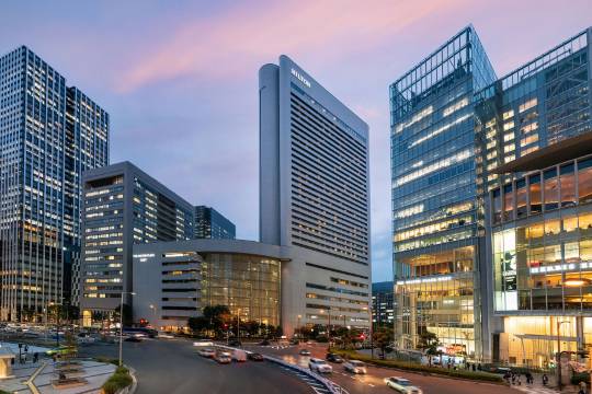 大阪希爾頓酒店