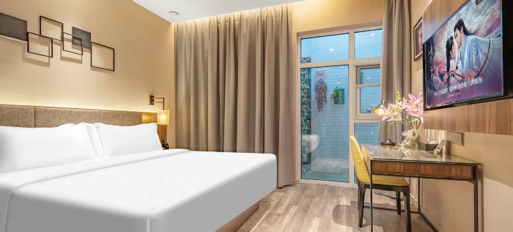 如家素柏云酒店(石家庄万象城新百广场地铁站店)图片