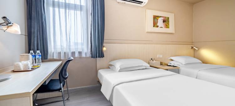 锦江之星酒店(连云港东海步行街高铁站店)图片