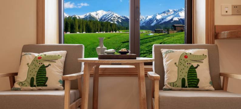 香格里拉·驰桑鼎珠｜CinemaBath设计师藏式民宿(香格里拉机场店)图片