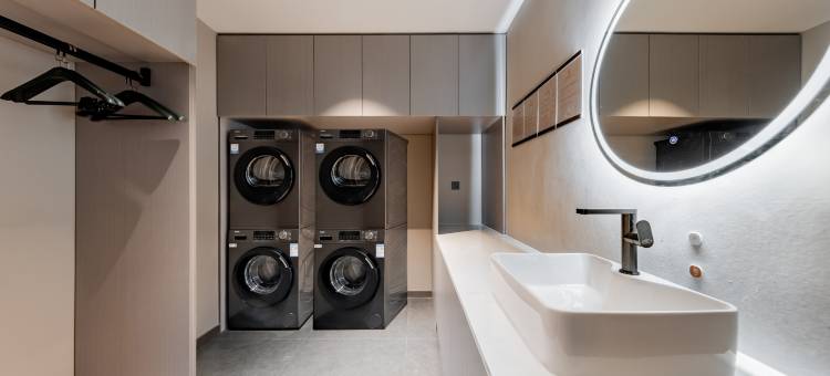 亚悦酒店(鄂尔多斯伊金霍洛旗札萨克镇店)图片