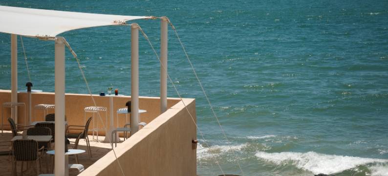 七栩礁石酒店图片