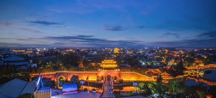 枣庄台儿庄古城华兴路亚朵酒店图片