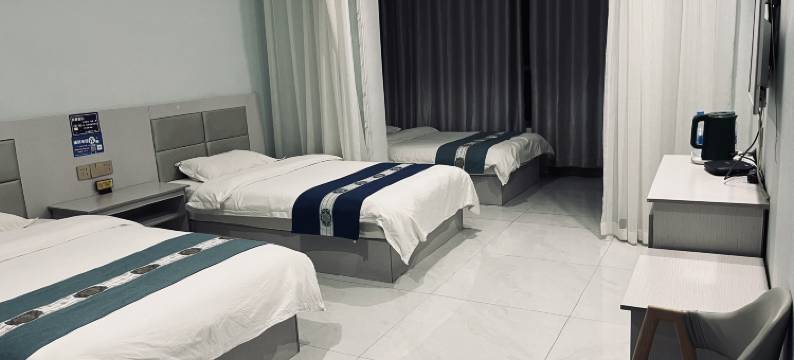 阿克塞幸福宾馆图片