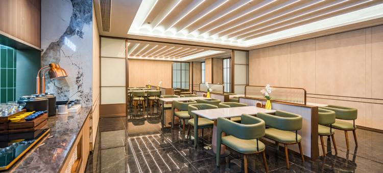 星程酒店(洛阳龙门站店)图片