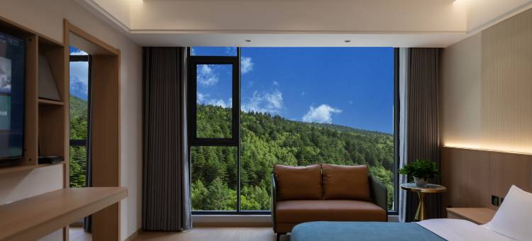 MountainGo 富山酒店(四姑娘山双桥沟景区店)图片