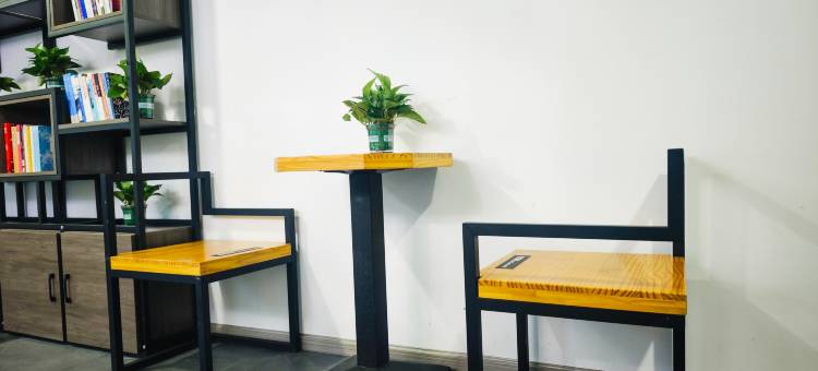 蜜橙青年旅社(成都动物园店)图片