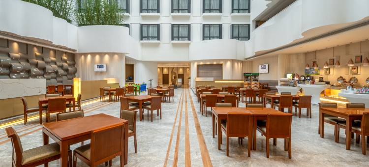 沈阳青年大街金廊广场智选假日酒店图片