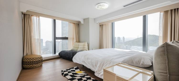 大连星海广场万科大都会LOFT高空海景公寓图片