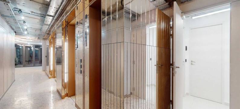 Room 1103 in a premium residence- Sport/Lavatory图片