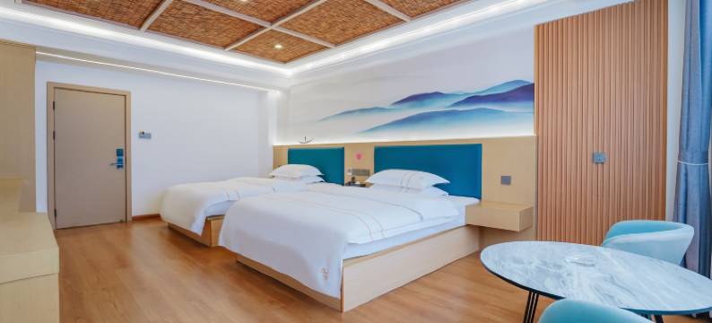 昭通锦海大酒店(锦海建材家居城合景广场店)图片