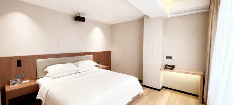 东莞莲峰酒店(寮步松湖智谷产业园店)图片