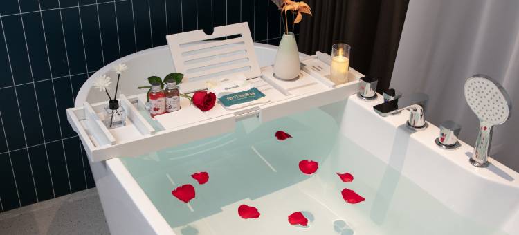 欢漫酒店(汉寿高铁站林宸广场店)图片