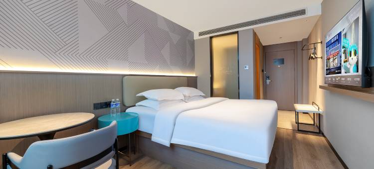 柏曼酒店(武汉汉口金融中心新华路店)图片