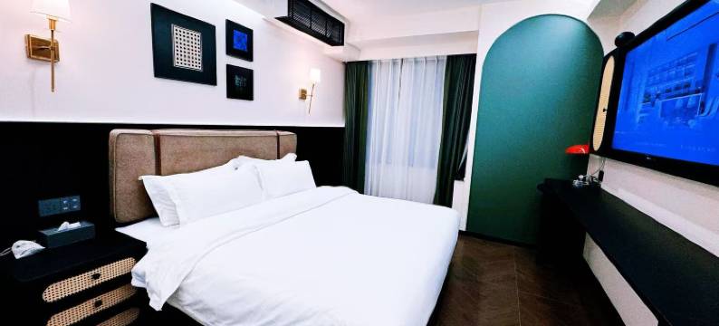 艺龙瑞云酒店(兰州中山桥西关地铁站店)图片