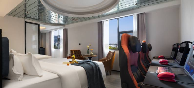 欢洋电竞酒店(长沙五一广场迎宾路口地铁站店)图片