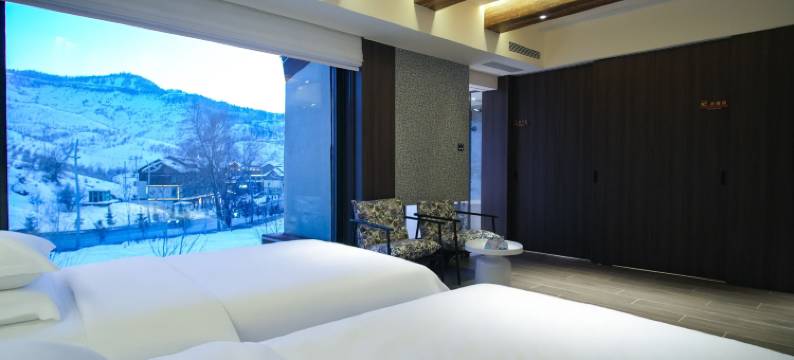莲夏望雪居(将军山滑雪场店)图片