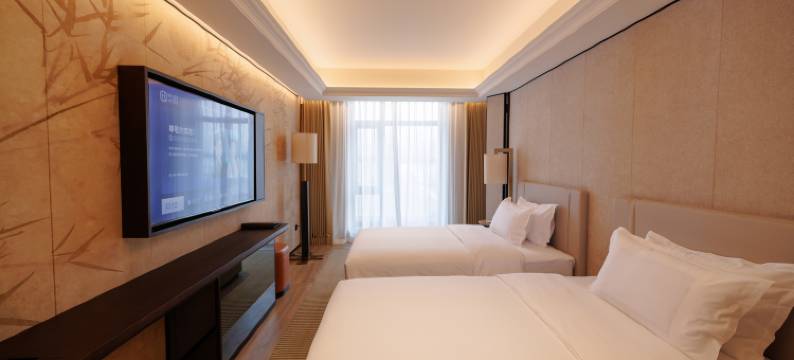 万丽明珠酒店(大庆西站万达广场店)图片