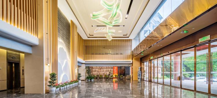 长旅沁庐云栖酒店(井冈山风景区店)图片