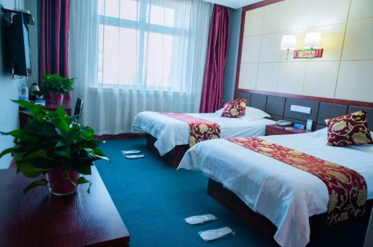 兰花桦酒店(吴忠中学店)