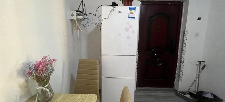 保定蚁族民宿(南湖春晓店)图片
