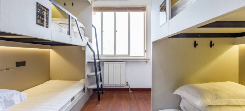 行者顺青年旅舍(大唐不夜城纬一街地铁站店)图片