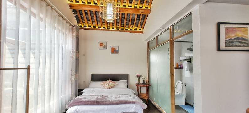 巍山芮家小院图片