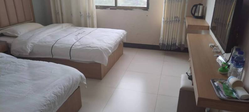 寻甸恺华宾馆图片