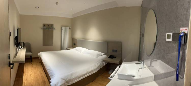 前门观旗宾馆(北京前门地铁站店)图片