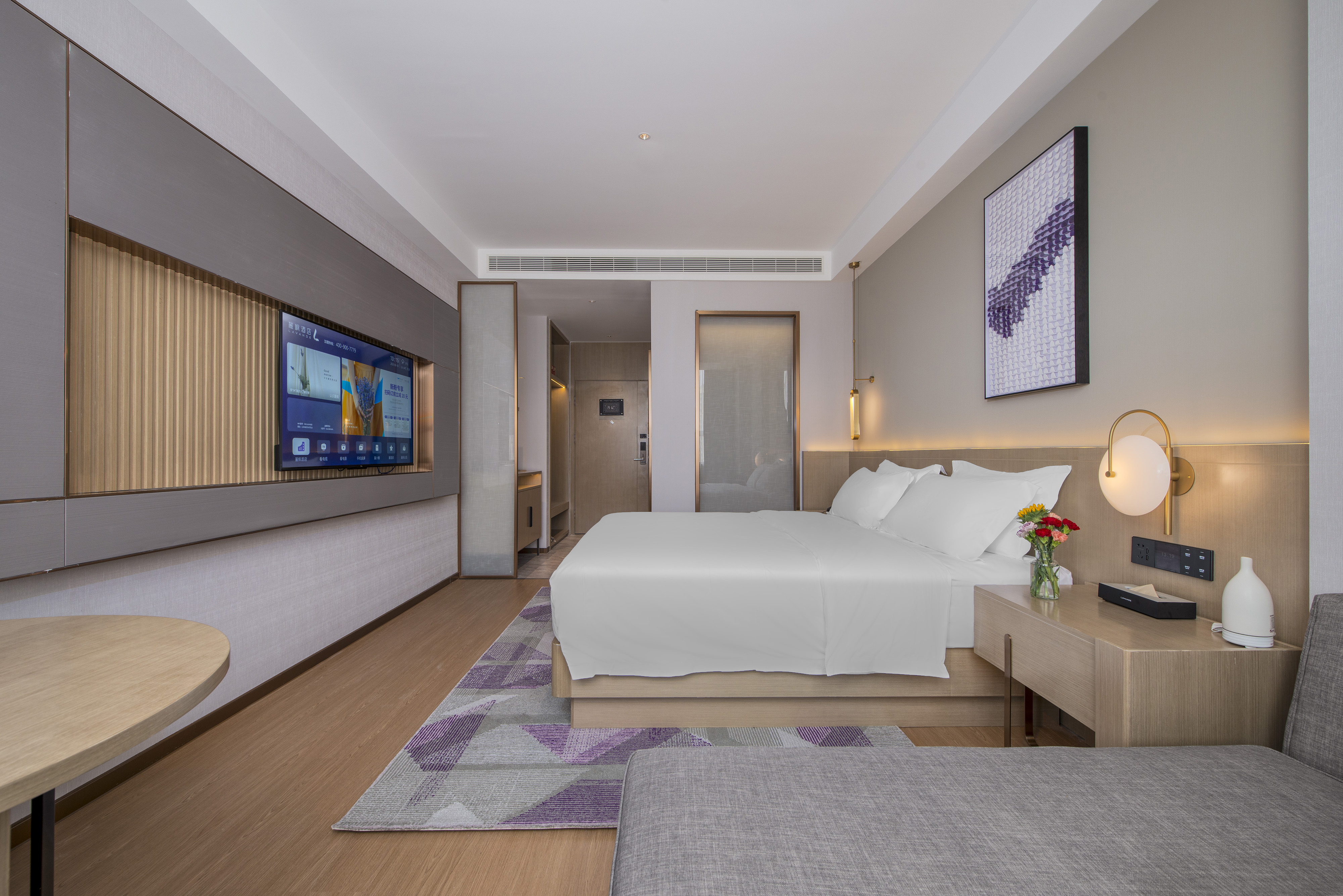 Lavande Hotel (Tianjin Zhongxin Ecological City Jijing Tiandi Branch)Over view