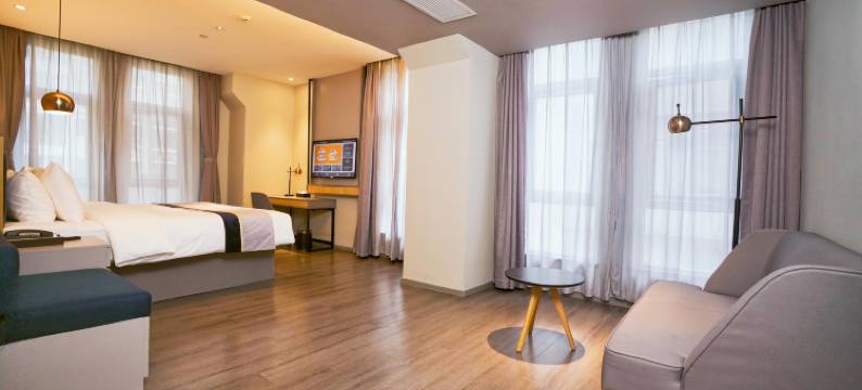 如家商旅酒店(上海武宁路地铁站安远路店)图片