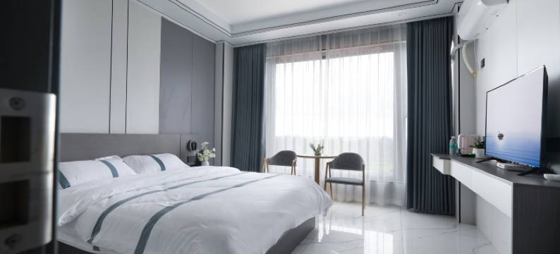 东兴金贝壳海景酒店(万尾金滩店)图片