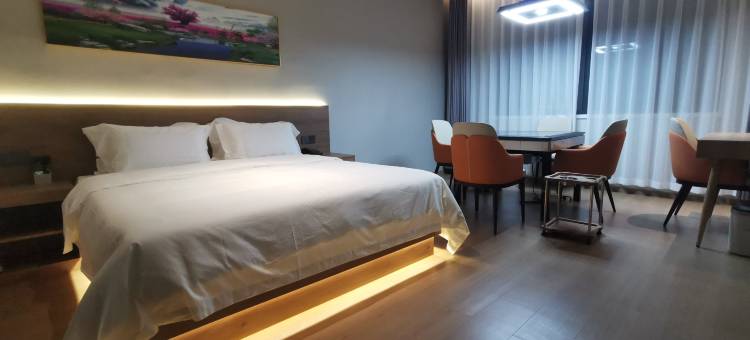 铂尔曼宾馆(鄂伦春旗大杨树站店)图片