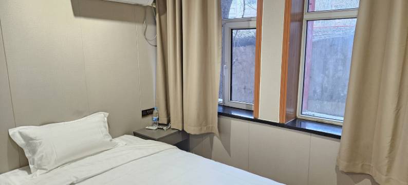 航港驿站(乌鲁木齐天山国际机场店)图片