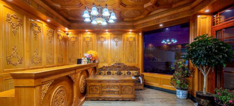 香格里拉藏逸阁民宿(独克宗古城龟山公园店)图片