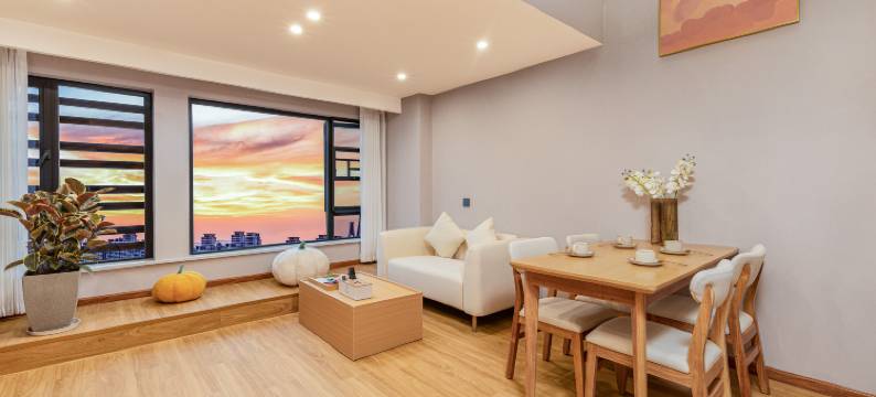 喜悦设计师酒店(时代广场西昌站店)图片