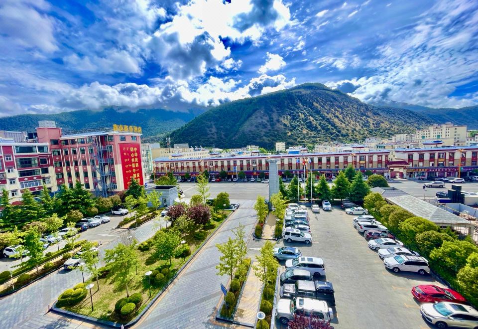 Boudl Al Damman Over view