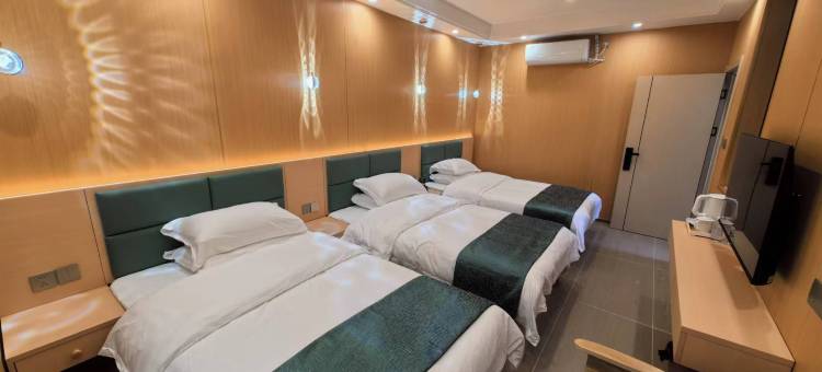 好运来·轻奢酒店(天全县中医院店)图片