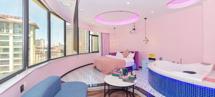 贵阳慕恋主题酒店(花溪大学城店)图片