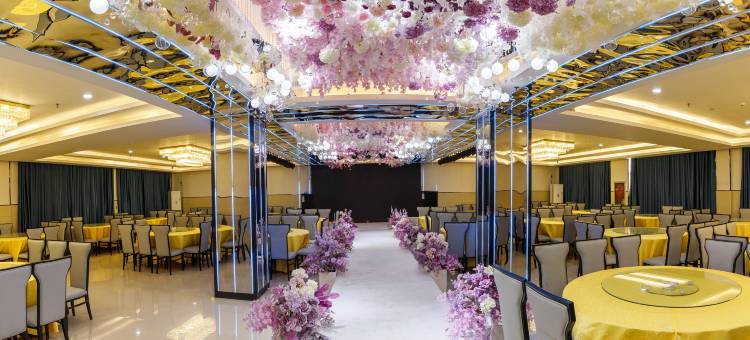 西湖假日酒店(洛阳新安县职教中心店)图片