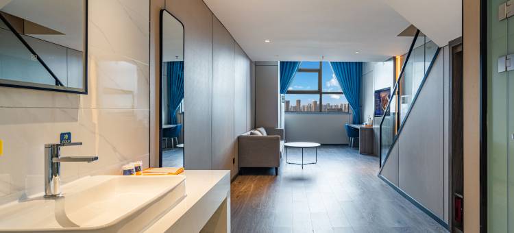 7天优品酒店(成都龙泉驿汽车主题公园店)图片