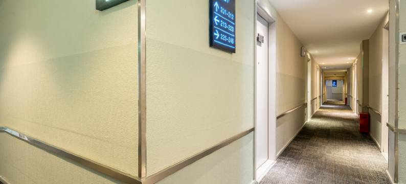 美踪酒店(上海中山医院大木桥路店)图片