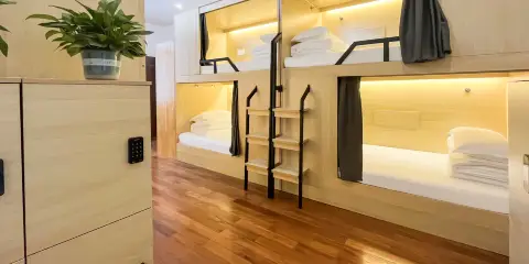 三隻貓青旅(芒市店)